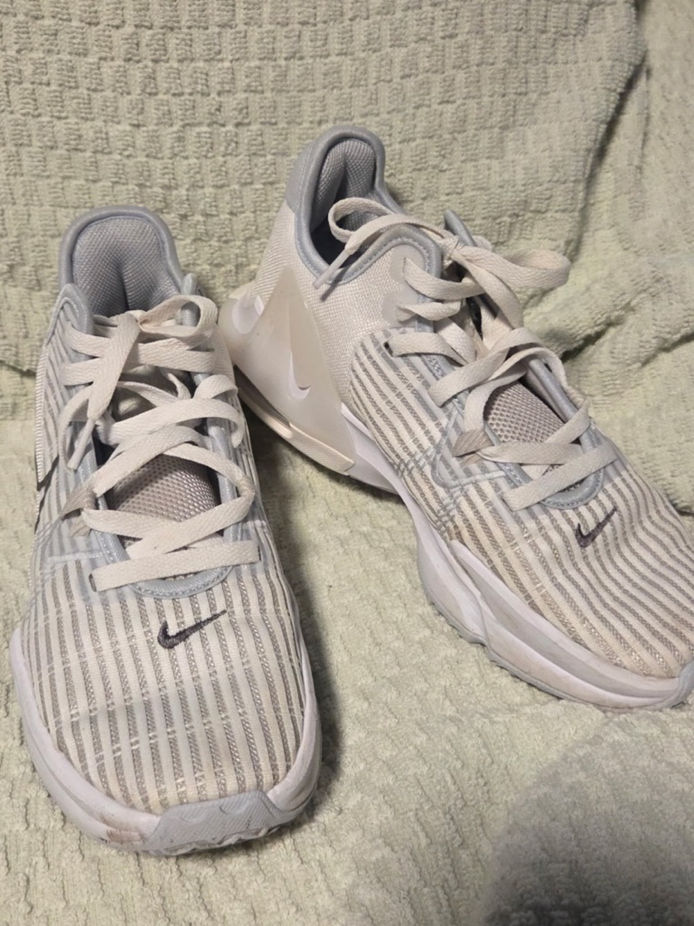 Nike White and Light Gray Striped Athletic Sneakers